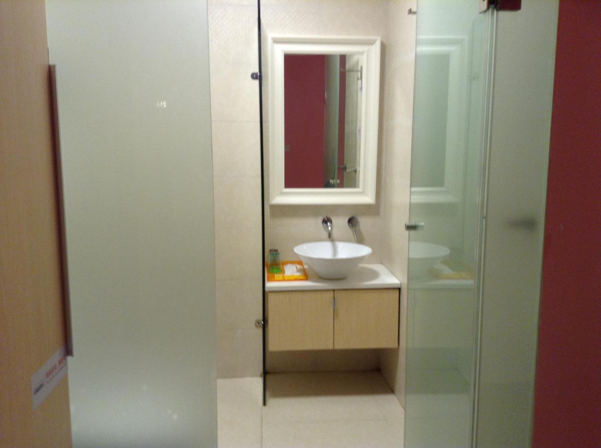 Colour Inn - She Kou Branch Shenzhen Kamer foto